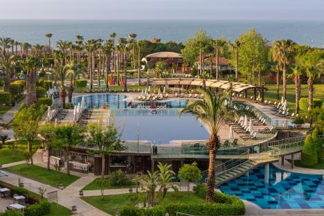 SHERWOOD LARA 7.jpeg