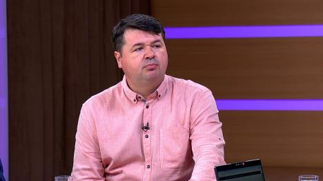 puls clean.00_05_42_20.Still001.jpg