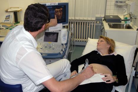 trudnica, ginekolog, trundoća, ultrazvuk, beba