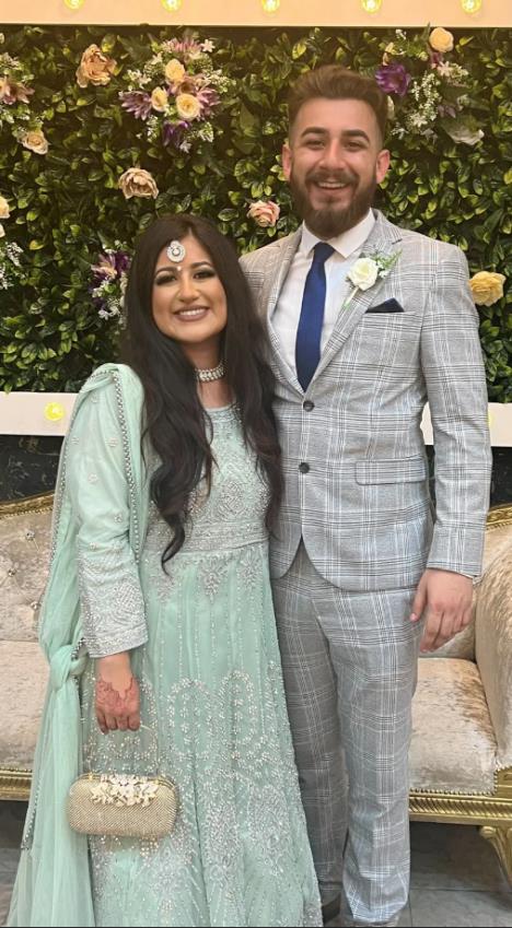 Sofija sa svojim suprugom na proslavi.jpg