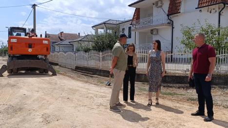 Asfaltiranje u Varvarinu 1.jpg