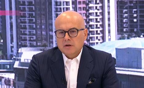 2025-08-20 08_31_32-WhatsApp.png