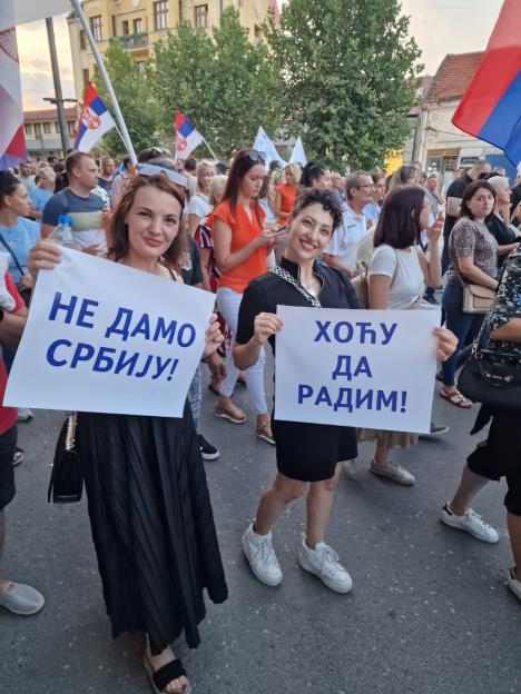 WhatsApp Image 2025-08-20 at 19.20.06_93e5d602.jpg