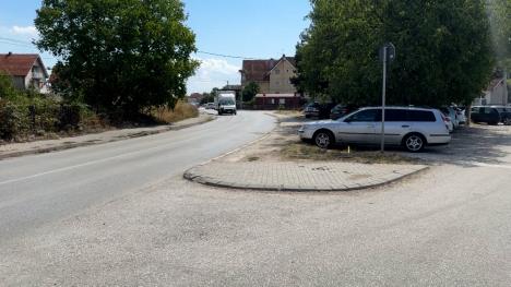 jutarnji clean.01_20_38_02.Still001.jpg