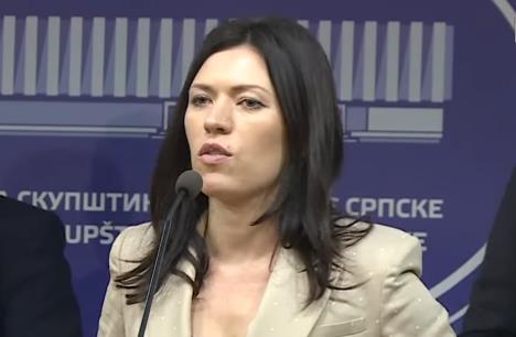 2025-08-21 14_27_54-(1) Sanja Vulić traži istragu protiv Mladena Ivanića zbog sumnji u korupciju oko.png