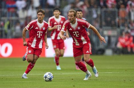 Tom Bišof Bajern Minhen