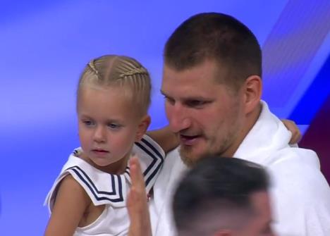 Nikola Jokić, Ognjena Jokić