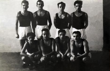 Nebojša Popović i košarkaši Crvene zvezde