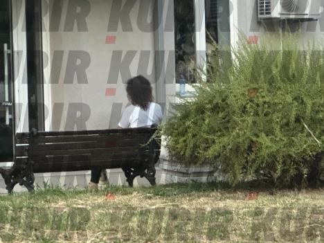 KOLEGINICA JAVNO PRUŽILA PODRŠKU ANI NIKOLIĆ Pevačica se oglasila čim je saznala za dramu, čuva joj leđa: Drznuo se da te maltretira...