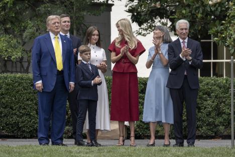 xxx01 EPA Ken Cedeno  Pool.jpg