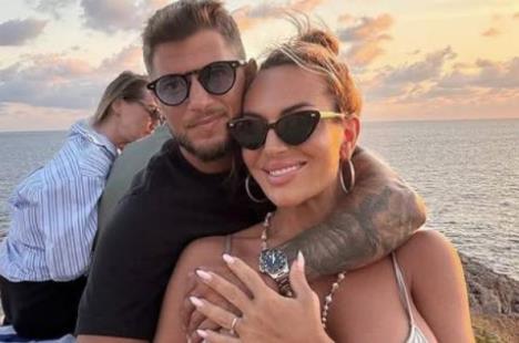 Joca Stefanović sa verenicom Ivom