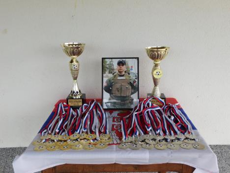 DRAGINAC - Za Nikolu.JPG