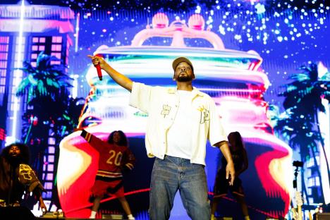 Vil Smit na sceni tokom „Based on a True Story“ turneje