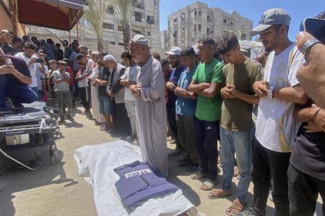 novinar ubijen u izraelskom napadu na bolnicu Naser u Pojasu Gaze