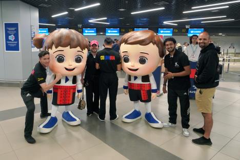 Maskote EXPO 2027 na aerodromu Nikola Tesla