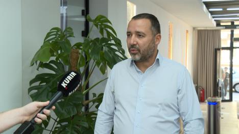 Sequence 02.00_04_59_02.Still001.jpg