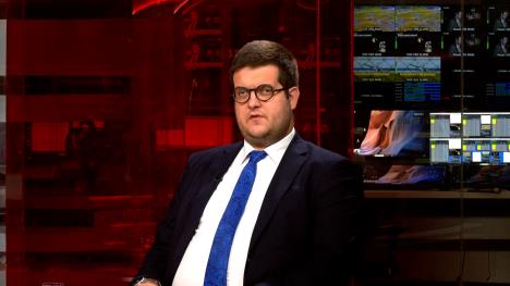 Sequence 06.00_10_39_21.Still001.jpg