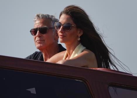 Džordž Kluni i Amal stigli u Veneciju na filmski vestival