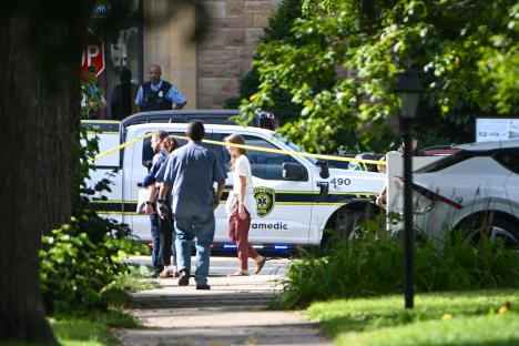 sad03 EPA Craig Lassig.jpg