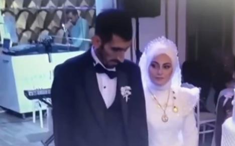 Mladoženja i mlada iz Turske na venčanju.jpg