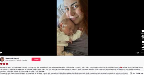 Printscreen posta Aleksandre Lekić gde je sa bebom