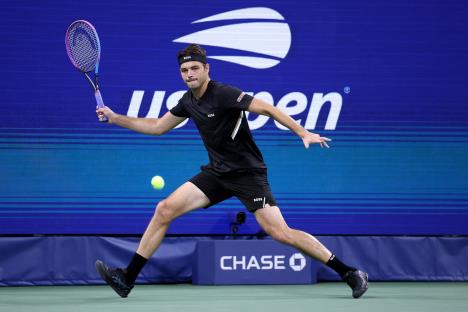 Tejlor Fric, Ju-Es open