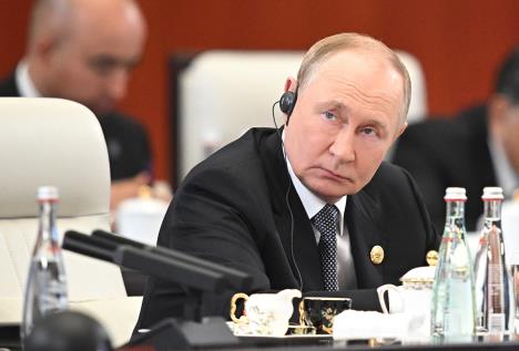 x01 EPA Sergey Bobylevsputnikkremlin  .jpg