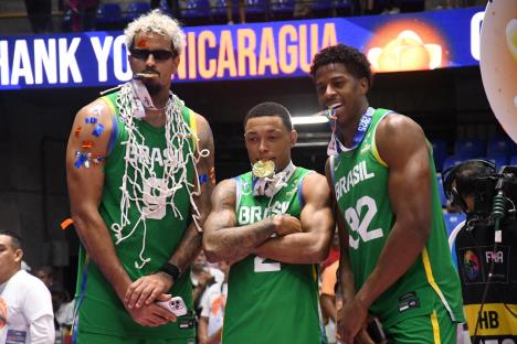 Jago dos Santos u dresu Brazila