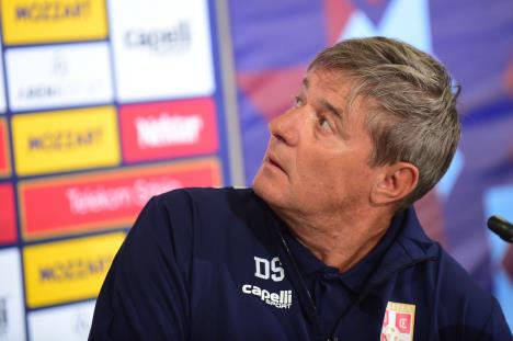 Dragan Stojkovic Piksi na konferenciji