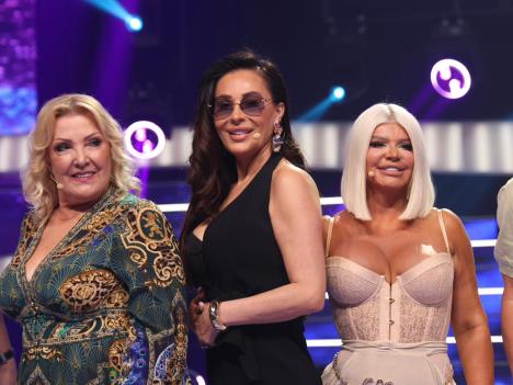 Zvezde Granda  Svetlana Ceca Ražnatović  Dara Bubamara (3).jpeg