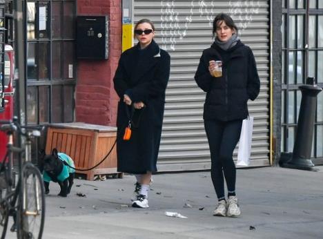 Kloi Grejs Morec, Kejt Harison