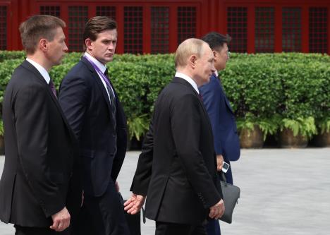 Kim EPA Alexander Kazakovsputnikkremli.jpg