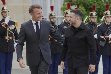 zelenski06 AP Michel Euler.jpg