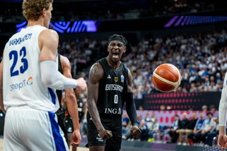 Isak Bonga, Lauri Markanen