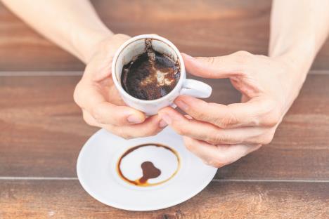 Šoljica ispijene kafe