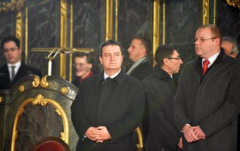 ivica-dacic-bozic-saborna-crkva-bozicna-liturgija.jpg