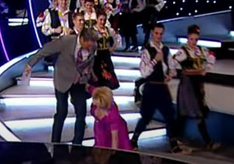 Suzana Mančić pala