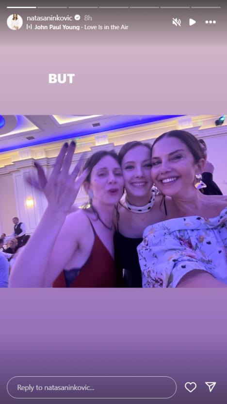 Nataša Ninković i Jovana Stojiljković pale u sevdah na svadbi Marka Janketića