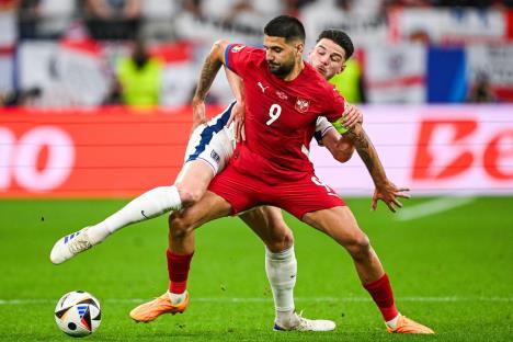 Aleksandar Mitrović i Deklan Rajs