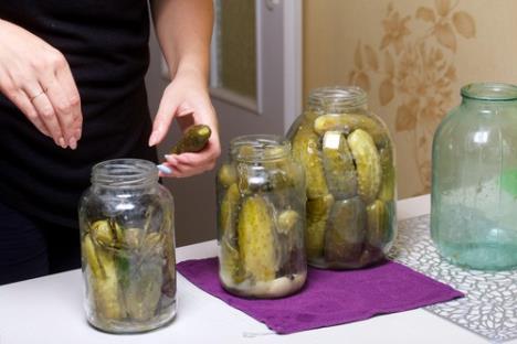 krastavčići, kiseli krastavčići, zimnica, starinski recept