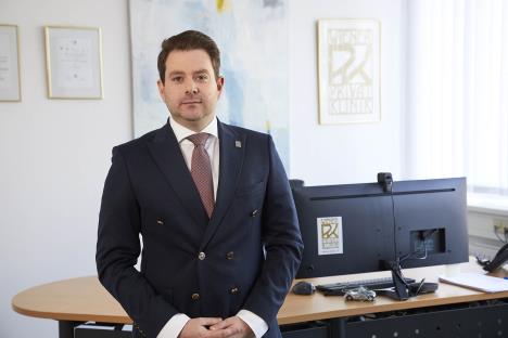 Thomas-Peter EBM, AE, MSc. CEO_Copyrights_Suzy Stöckl.jpg