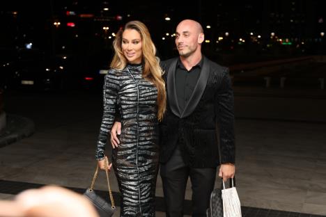 Tea Tairović sa suprugom