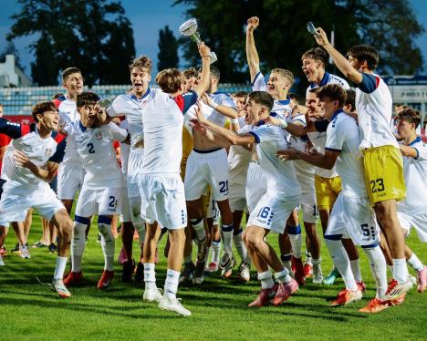 Fudbalska reprezentacija Srbije U19