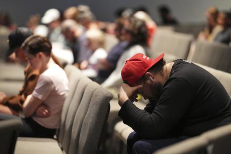 x03 AP Lindsey Wasson.jpg