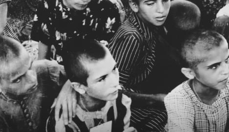 Deca u logoru Stara Gradiška, podlogoru Jasenovca