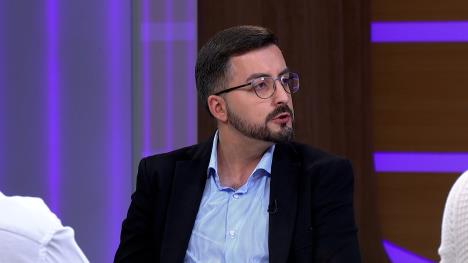 Sequence 07.00_13_46_17.Still002.jpg