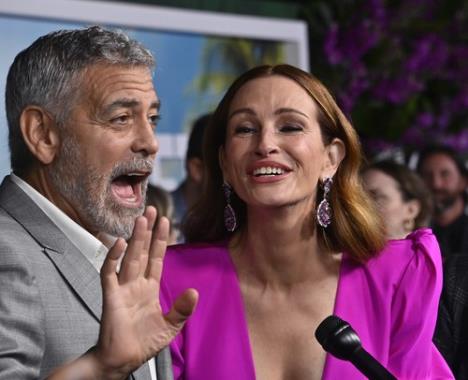 Džordž Kluni i Džulija Roberts