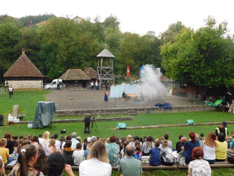 TRŠIĆ -Igrokaz.jpg