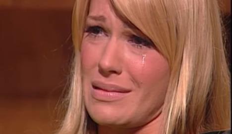 Nataša Bekvalac plače