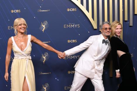 Rita Ora na dodeli Emi nagrada 2025